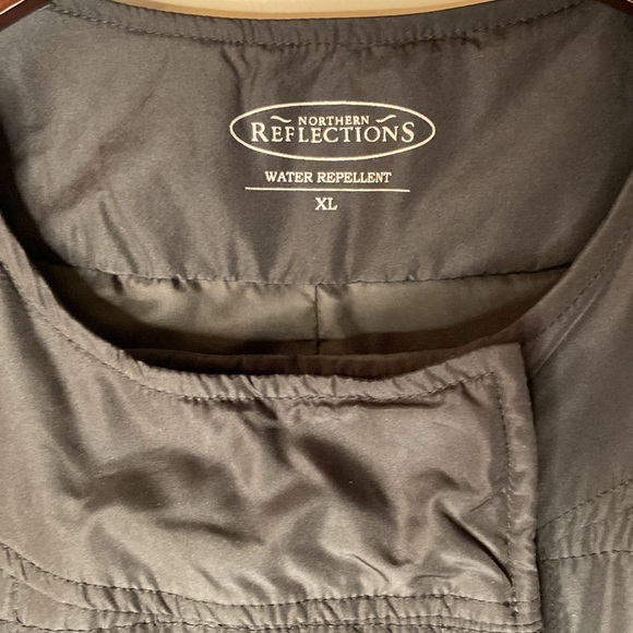 NORTHERN REFLECTIONS Quilted Water Repellent Boxy Jacket - Picture 6 of 12